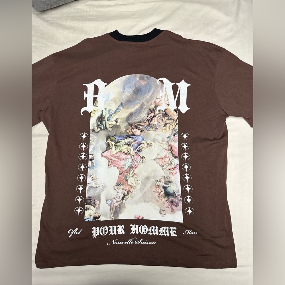 Graphic tshirt